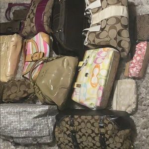 Lot of 16 COACH item various sizes